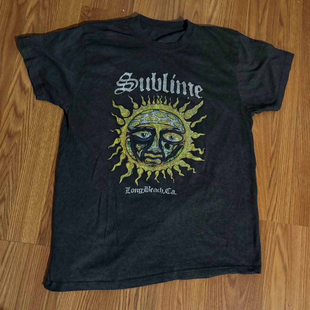 Sublime Gray Graphic T-Shirt Size XL‎ Y2k Music Band Fans
